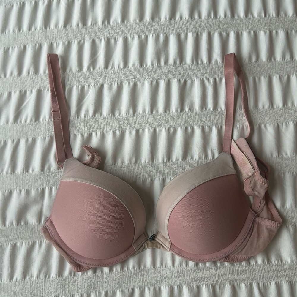 Fabulous by Victoria’s Secret Plunge Pink Bra